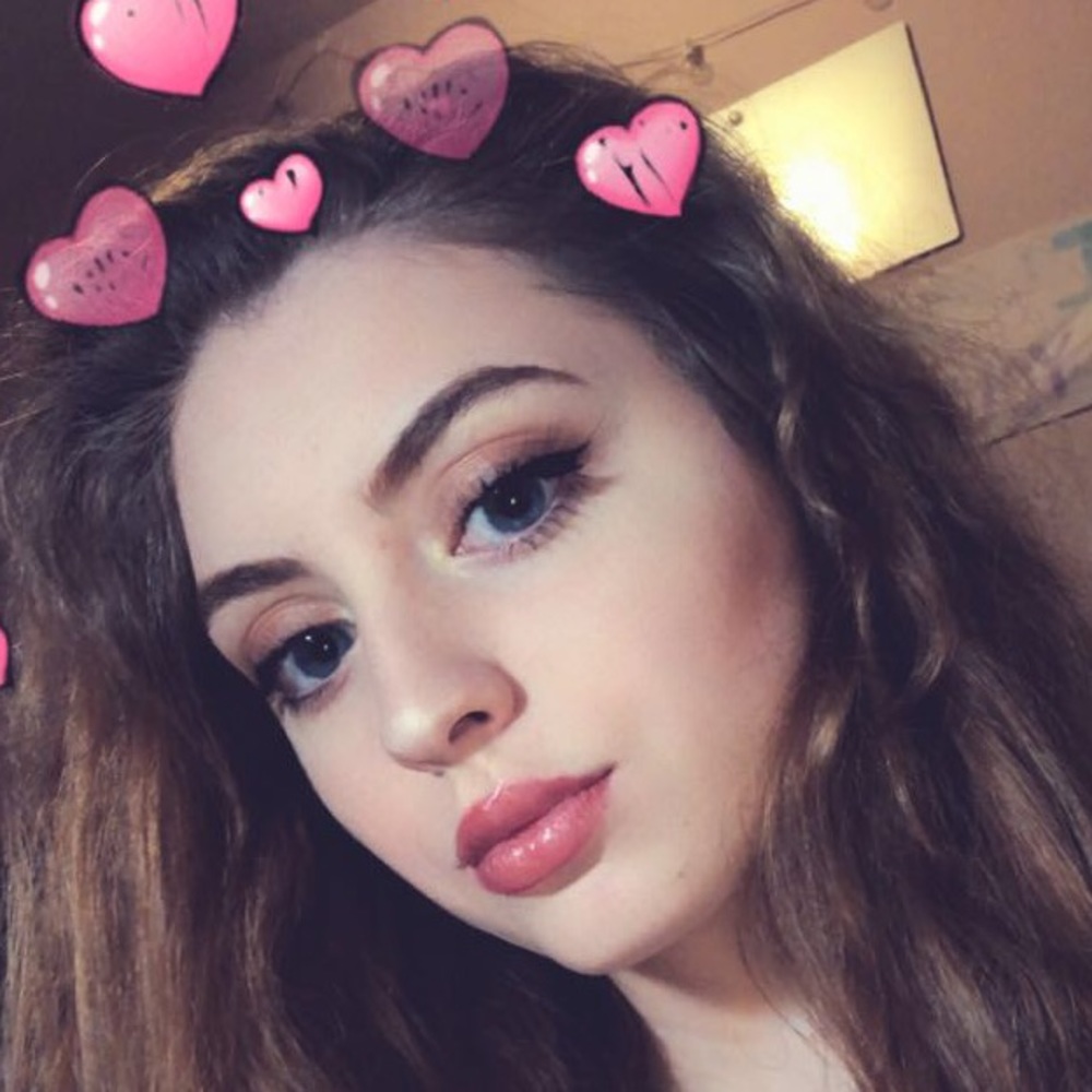Meet your Posher, Erica